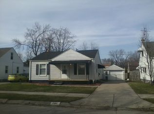 21811 Alger St, Saint Clair Shores, MI 48080