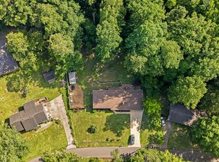909 10th Pl, Pleasant Grove, AL 35127