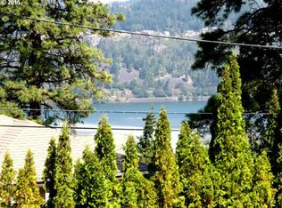 Eugene, Hood River, OR 97031