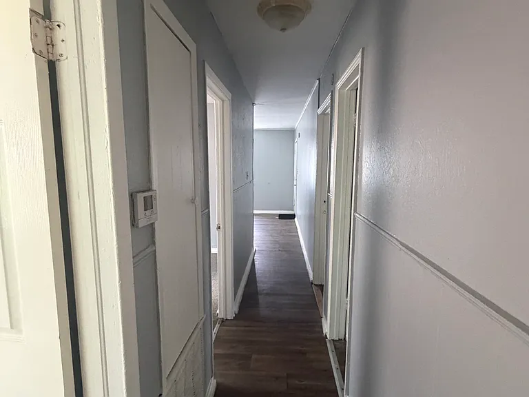 2618 Roosevelt Ave — Photo 10