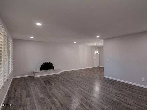 4th image of 3687 E Esperero Canyon Pl