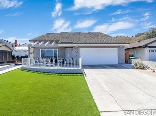 11027 Eddington Rd, Santee, CA 92071