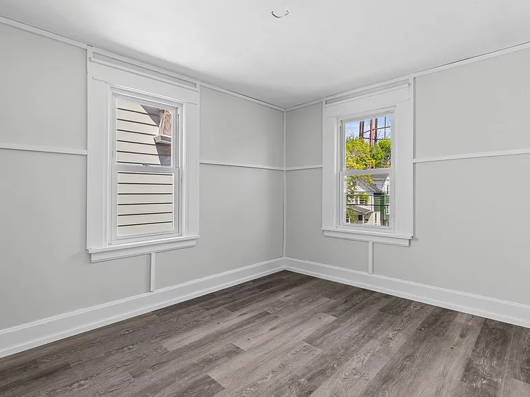 134 W Chestnut St — Photo 8
