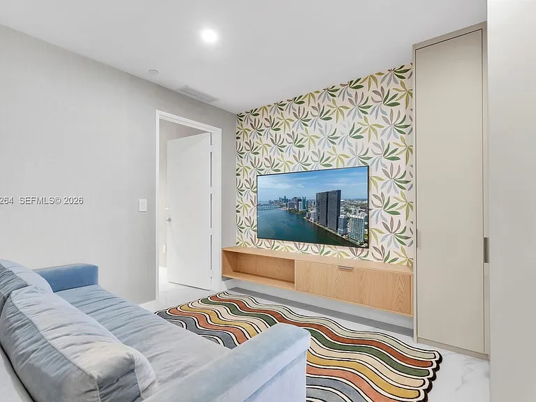 700 NE 24th St #5502 — Photo 22