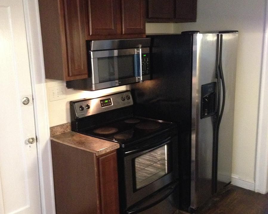 Kitchen cabinets-North
