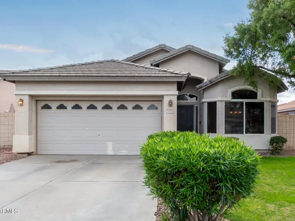 3733 E WATERMAN Street, Gilbert, AZ 85297