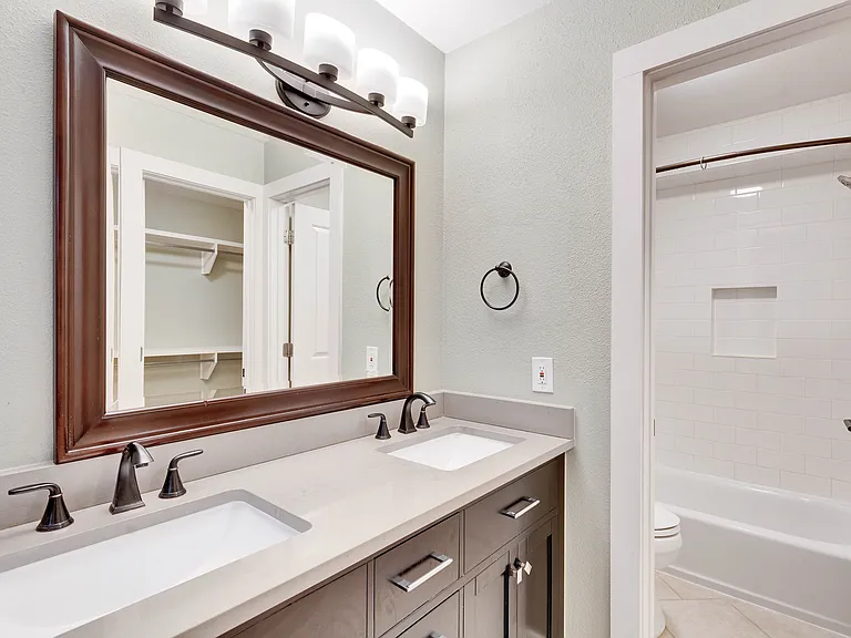 1603 Summer Creek Ct #A — Photo 17