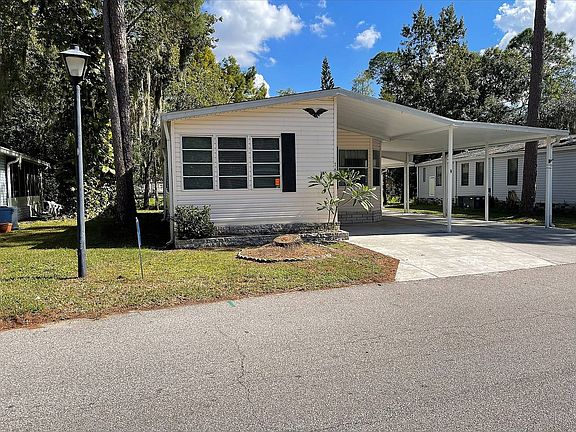 2nd image of 765 Forest Ln