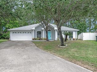 7752 Fawn Lake Dr S, Jacksonville, FL 32256