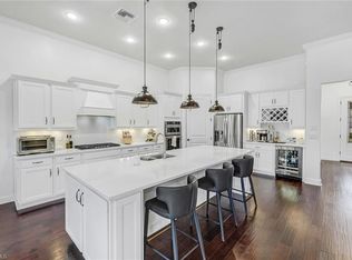 9403 Surfbird CT, NAPLES, FL 34120