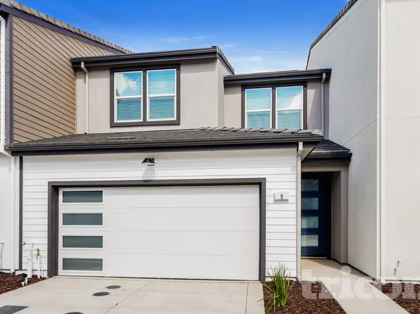 9 Adella Pl, Sacramento, CA 95832