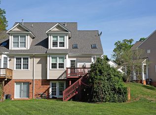 2384 Ravenswood Ct, Charlottesville, VA 22911