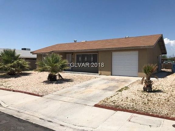 2nd image of 3637 N Bend Dr