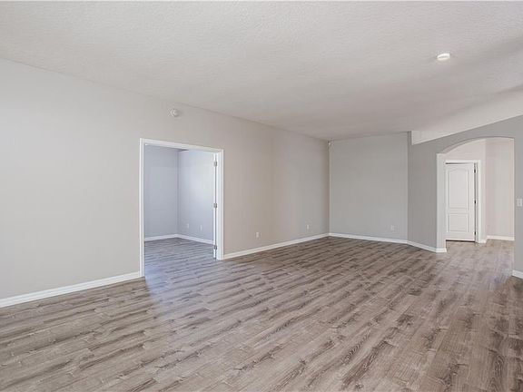 2nd image of 3400 Capland Ave