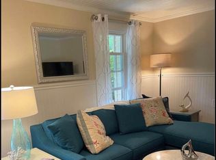 21 Park St, Freeport, ME 04032