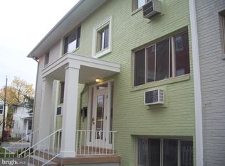 206 E Windsor Ave APT 303, Alexandria, VA 22301