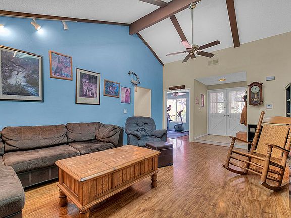 5th image of 14801 Tulipland Ave