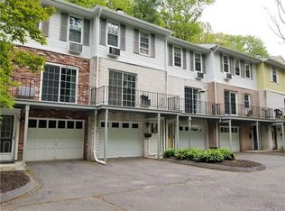 101 Hunter Ct UNIT 101, Torrington, CT 06790