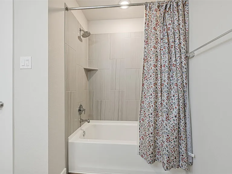 18639 Rock Quarry Trl — Photo 24