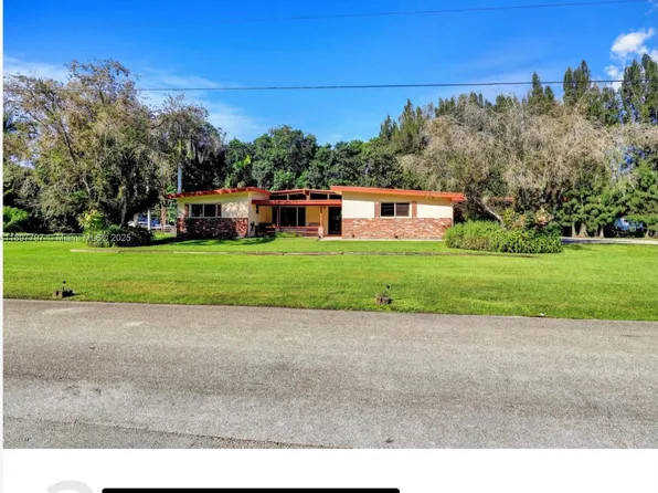 4321 SW 100th Ter, Davie, FL 33328