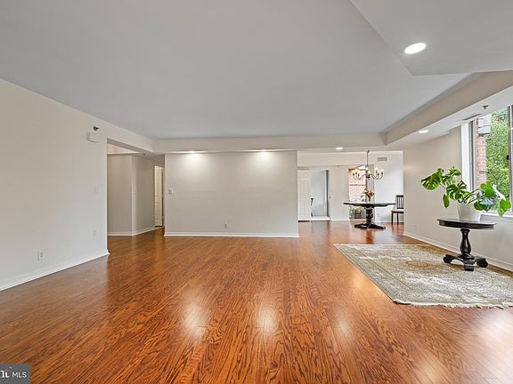 5th image of 5809 Nicholson Ln APT 103