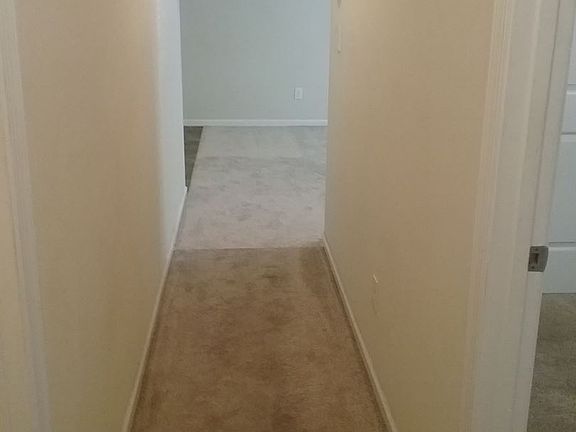 4th image of 319 Thalia Dr