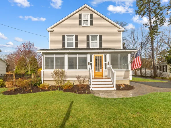 7 Griffin Street, Simsbury, CT 06070