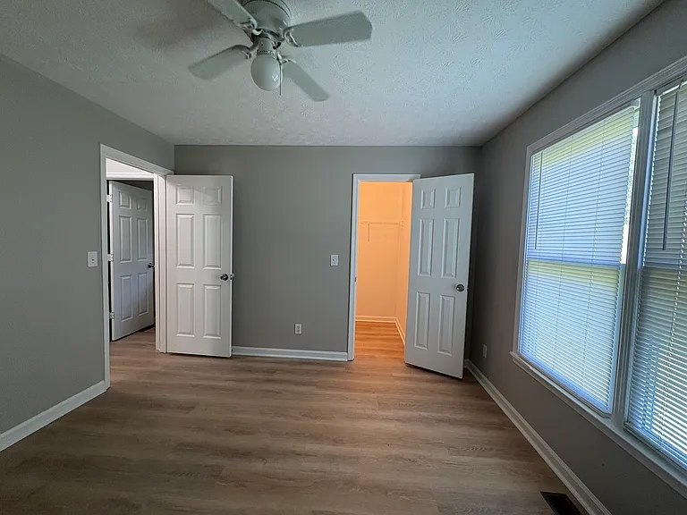 2700 Fort Daniels Dr — Photo 29