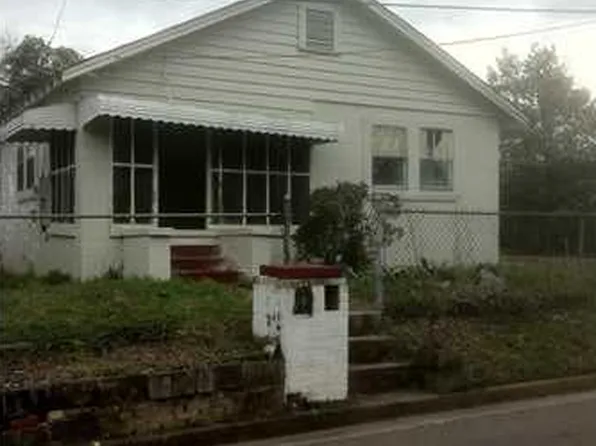 2229 4th Pl E, Tuscaloosa, AL 35404