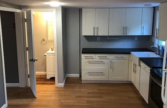 2nd image of 110 N Policy St #1
