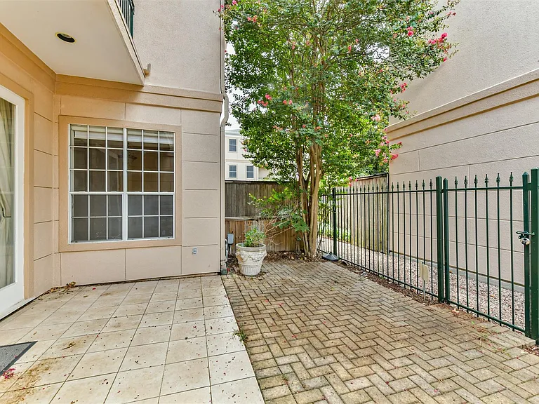 5023 Nolda St — Photo 33