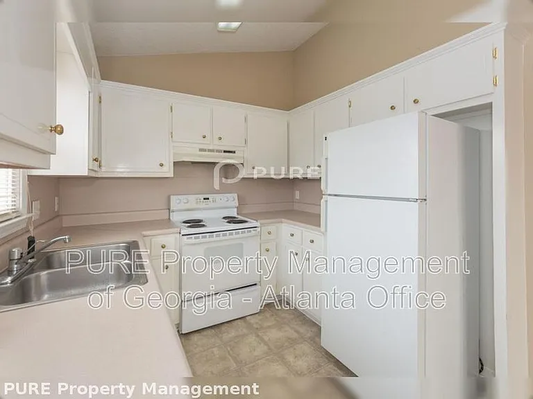 6 Cambridge Ct — Photo 22