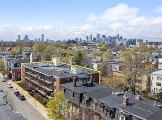 880 E 4th St #4-10, Boston, MA 02127