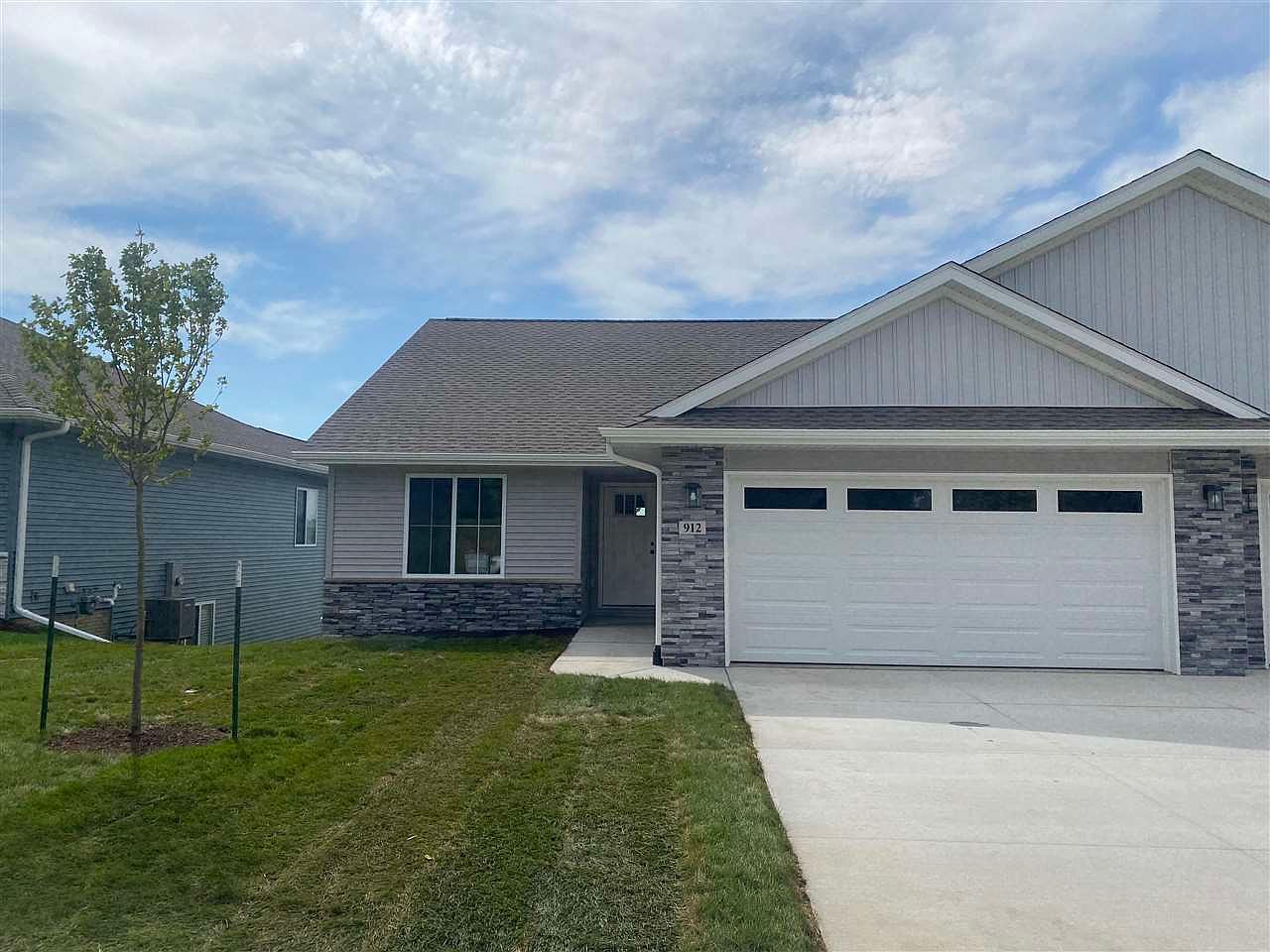 912 Prairie View Dr, West Branch, IA 52358 | Zillow