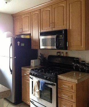 4th image of 4165 Swift Ave Unit 4