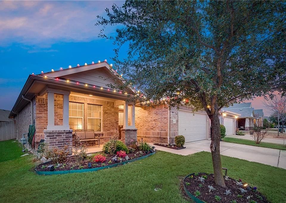 1st image of 15752 Landing Creek Ln