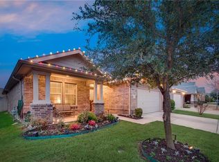 15752 Landing Creek Ln, Roanoke, TX 76262