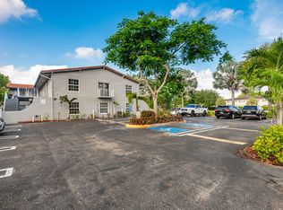 8830 W Sample Rd APT 3, Pompano Beach, FL 33065