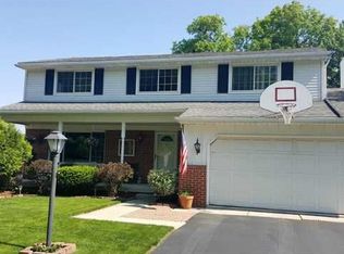 6106 Boothbay Dr, Toledo, OH 43615