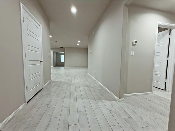 2nd image of 7607 Iron Mountain Rd