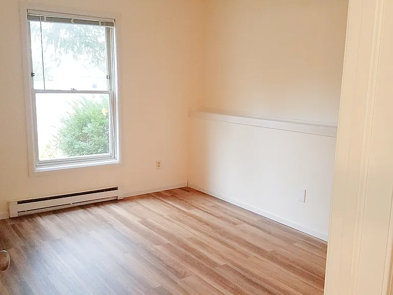 2108 Muir Field Rd — Photo 7