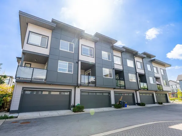 20134 81a Ave #11, Langley, BC V2Y 0C7