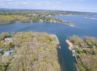 2 Wheeler Rd, Shelter island, NY 11964