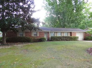 1206 Runnymead Ave SW, Decatur, AL 35601