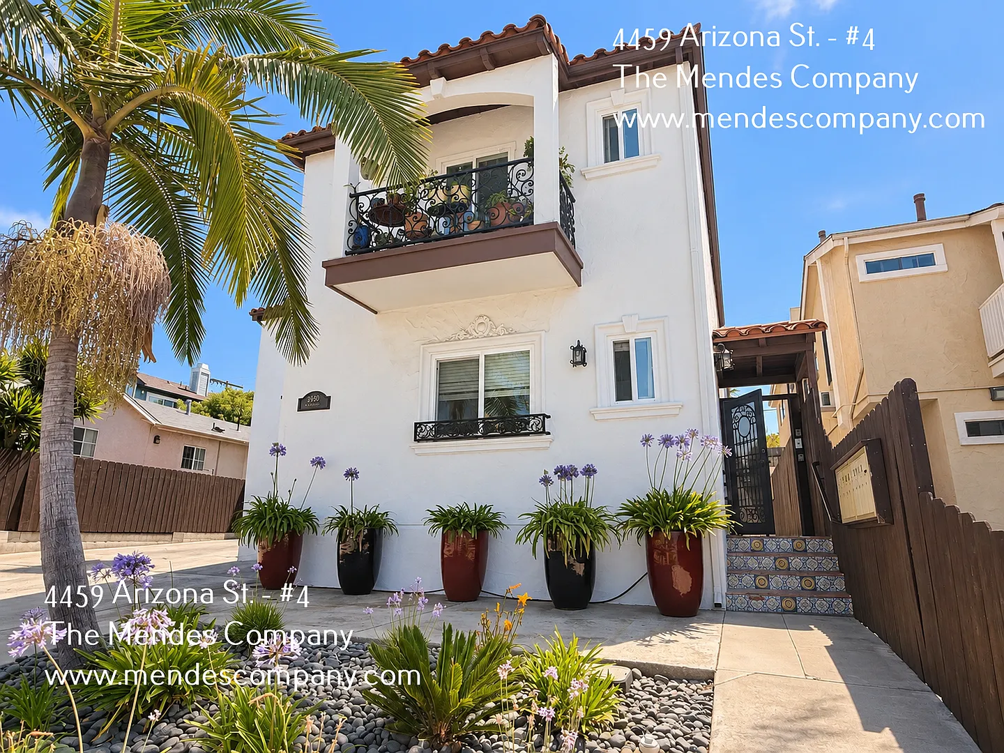 Warm and Welcoming 3bed/2 bath Apartment Home with Garage and In Unit Laundry in University Heigh... — Photo 1