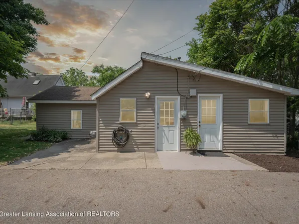 230 W South St, Williamston, MI 48895