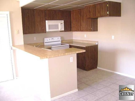 4th image of 25031 Peachland Ave Unit 270
