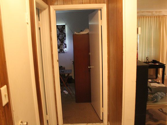 3rd image of 113 Bob Thomas Cir
