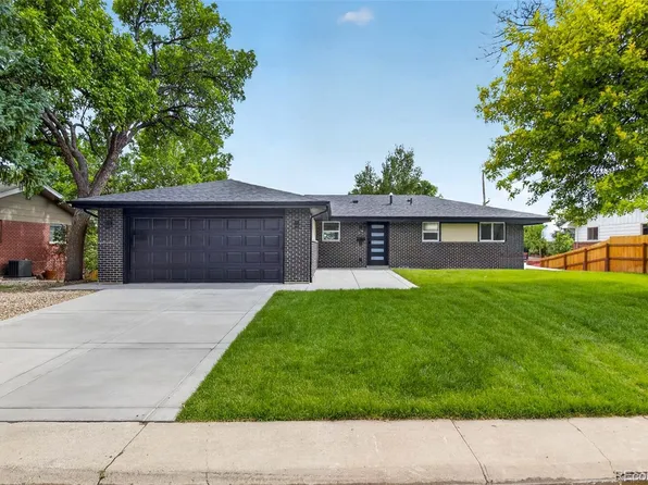 8714 W 67th Place, Arvada, CO 80004