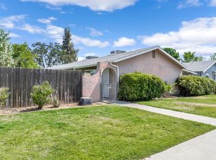 508 E Elm St, Hanford, CA 93230